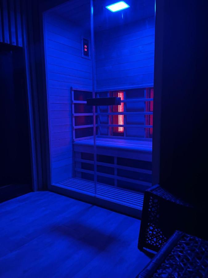 La suite Grenoble spa jacuzzi et sauna privatif Esterno foto